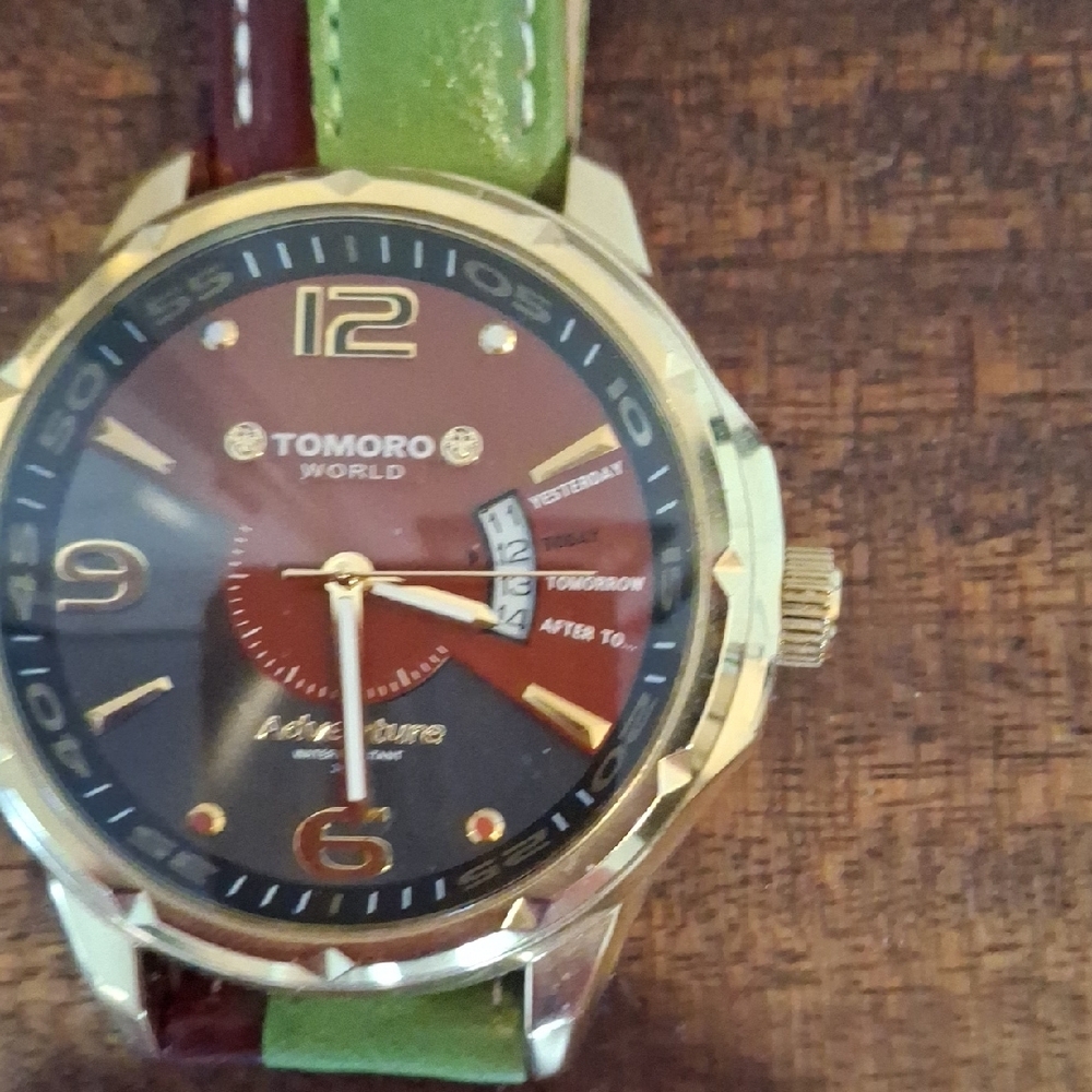 Men's Watch with Green and Maroon Strap - Picture 2 of 4